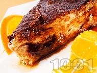 Рецепта Вкусна торта с кроасани с течен шоколад, яйчен крем и карамелена заливка